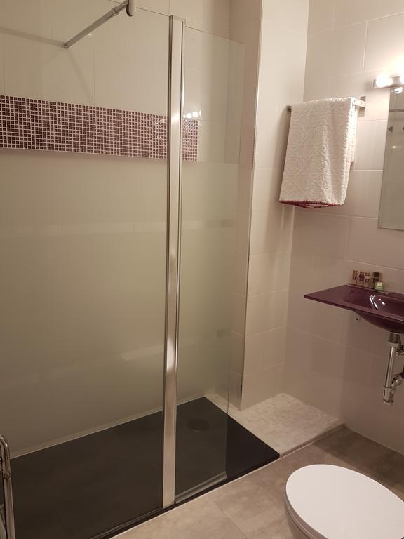 Apartamento Granvia4 Parking Free Гранада Экстерьер фото